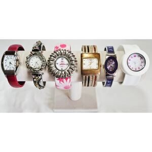 Lot Of 6 Vintage Womens Quartz Fashion Watches Untested